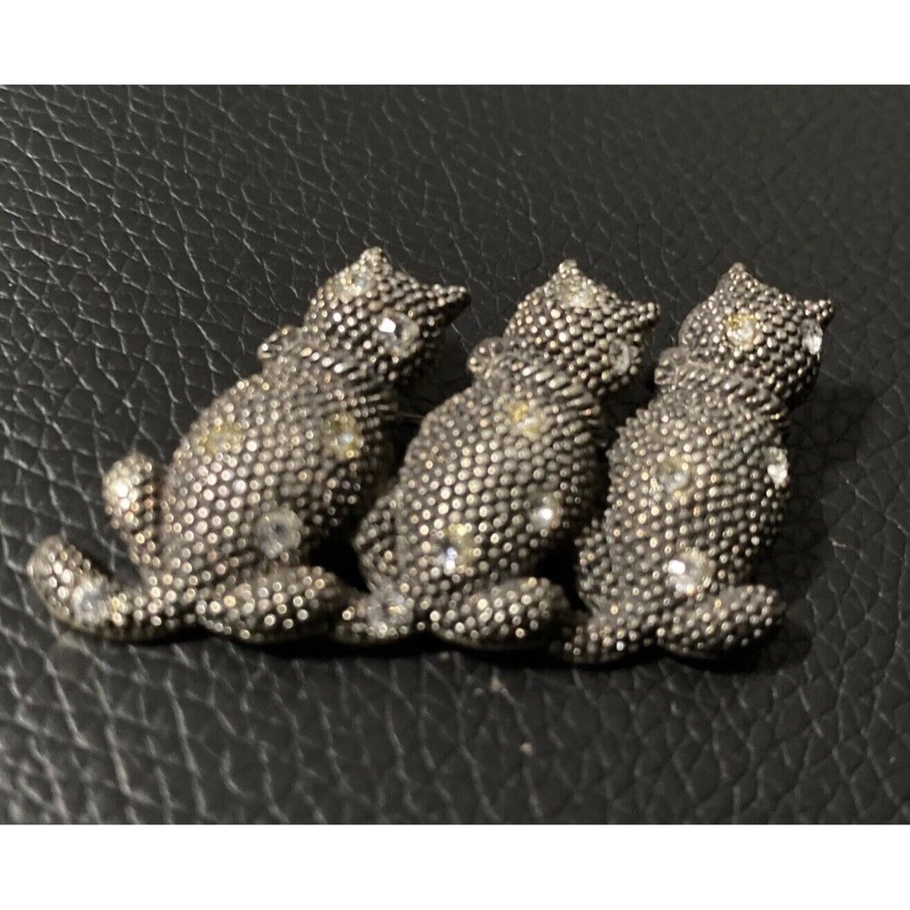 Kenneth Cole Cat Brooch Pin Pendant Gray Marcasite 3 Kitties Trio Crystal Insert